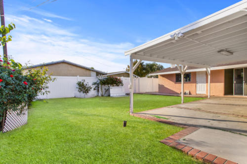 Real Estate Photography Grass and Sky Virtual Replacement